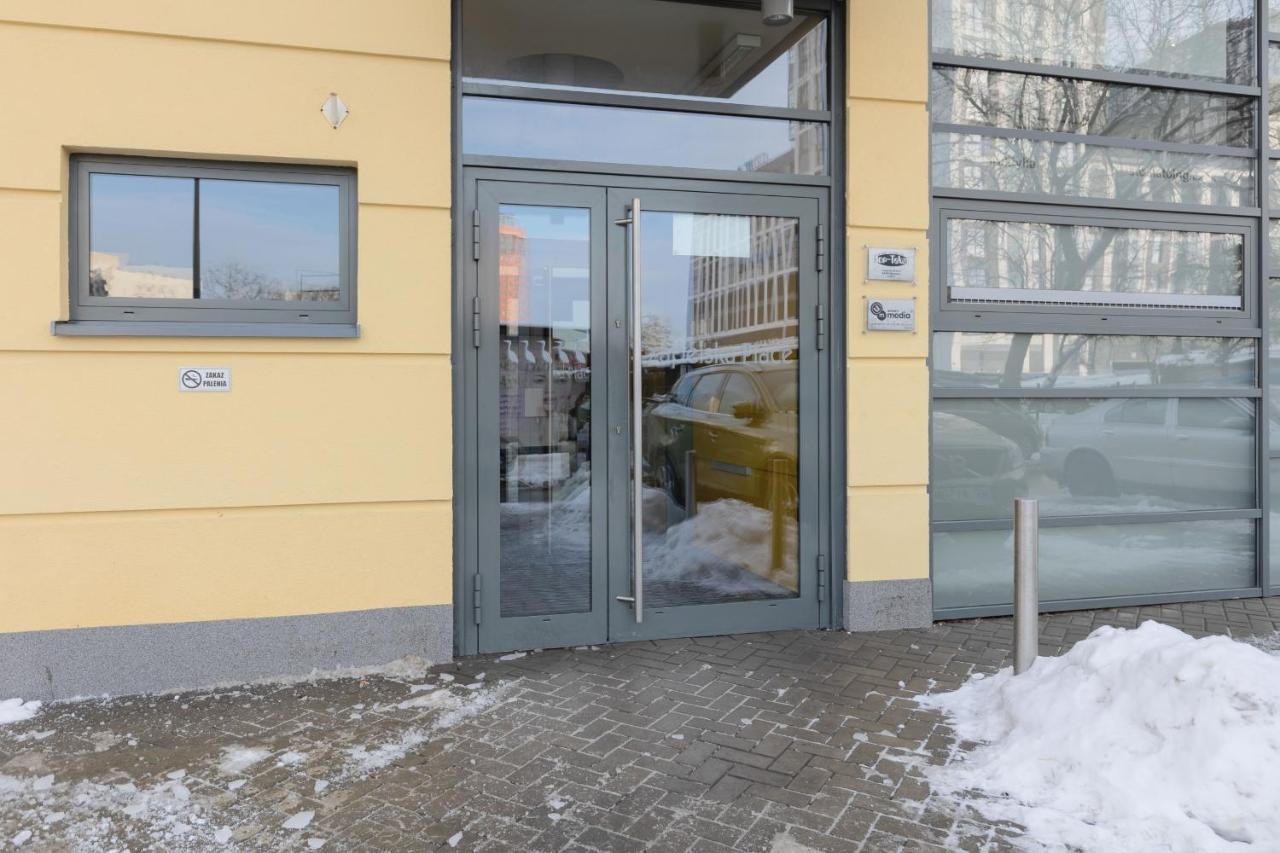 Praga Family Apartment With Parking By Noclegi Renters Warschau Exterior foto